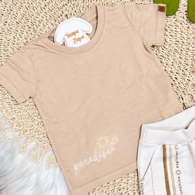 Conj. Camiseta Paradise e Bermuda Sunshine - Areia e Off White